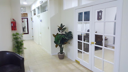 Dr. René Fuentes & Dr. Franco Padovani - Oftalmólogos